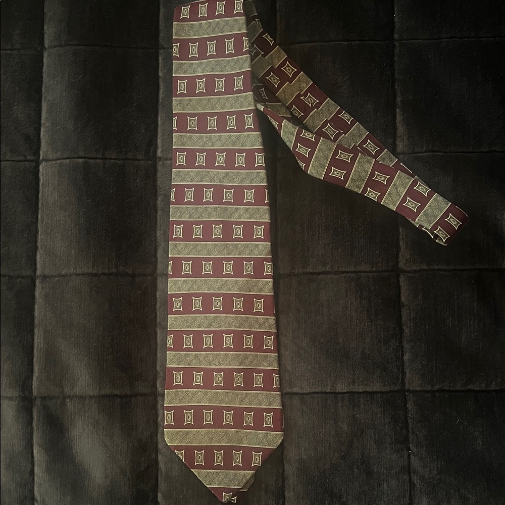 Geoffrey Beene Burgundy and Olive Geometric Tie